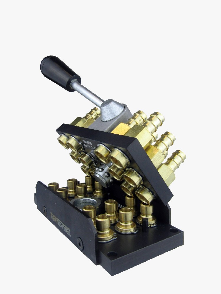 T09M series 多管路快速连接组合板